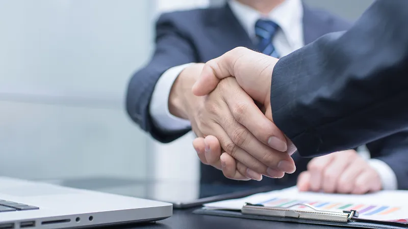 Thông tin về miễn trừ trách nhiệm đối với tay chơi